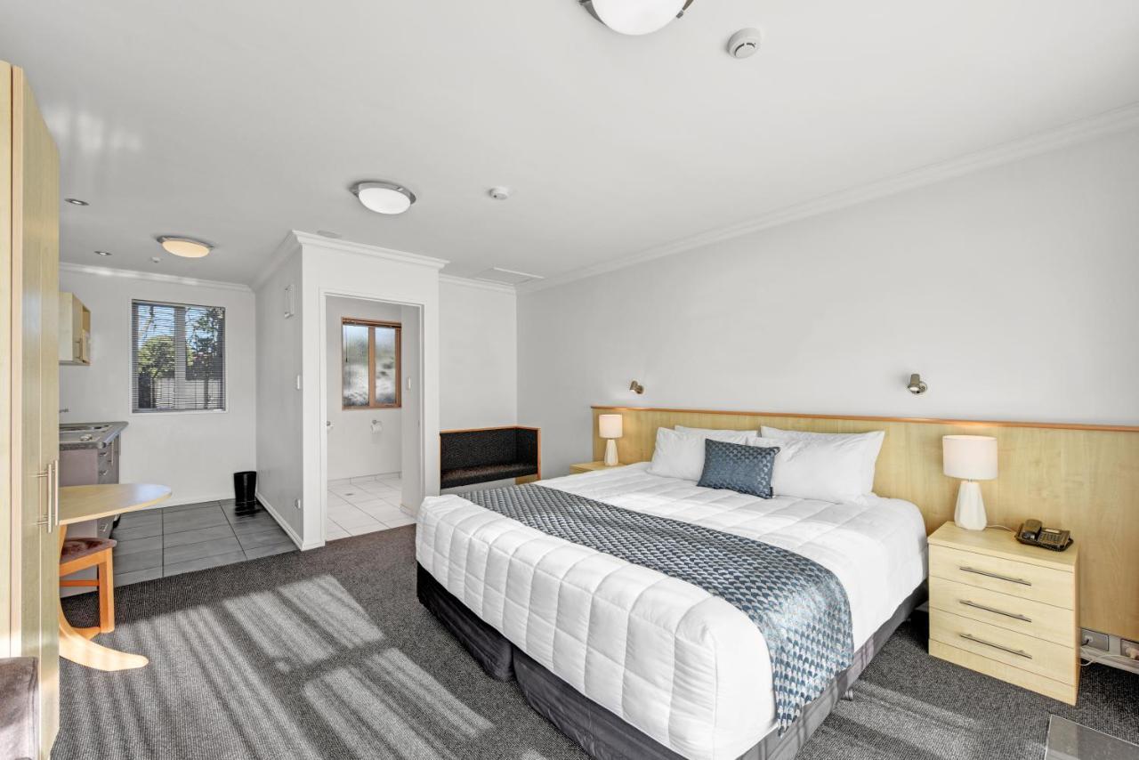 The 4* Nelson
