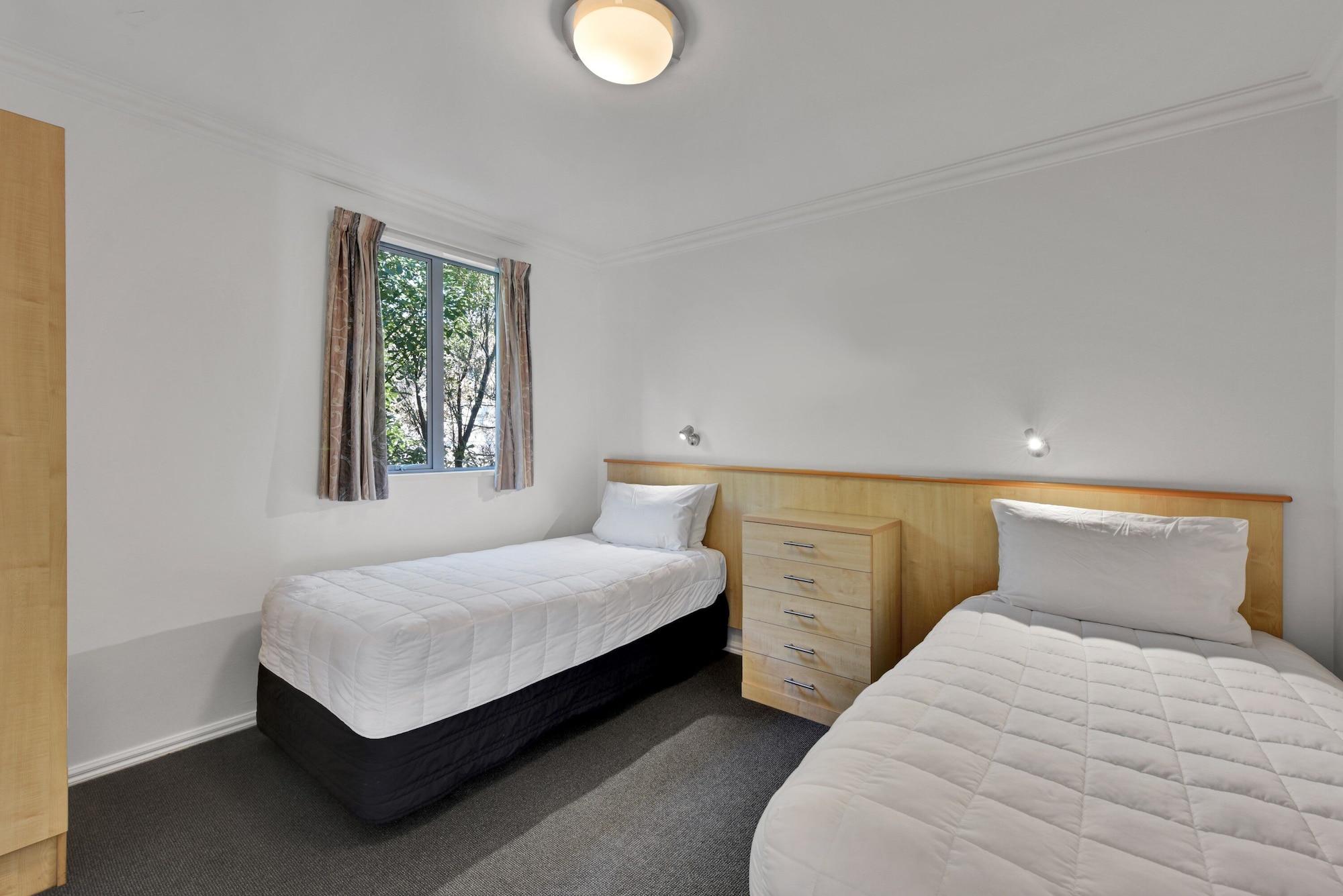 The Hotel 4*