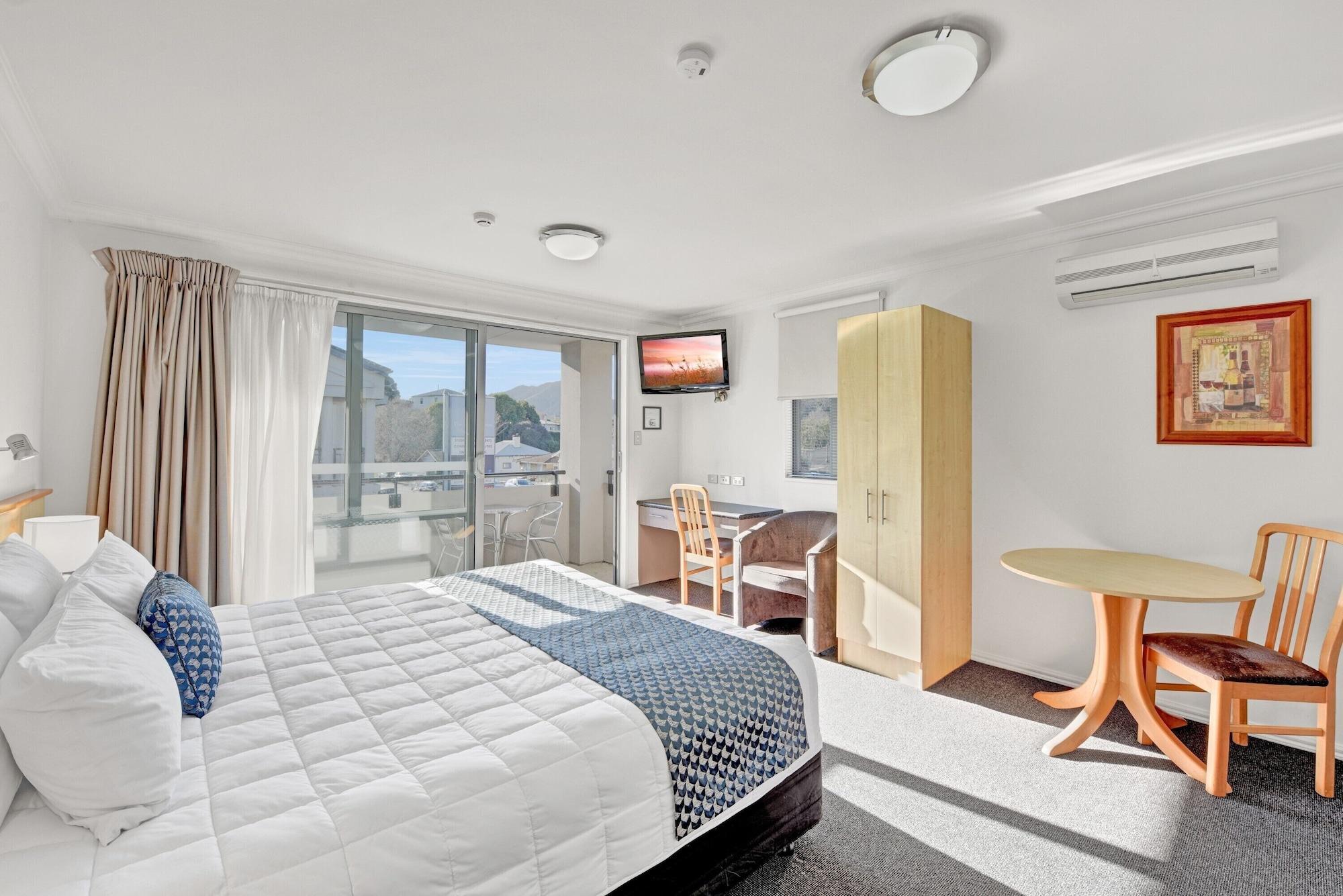 The 4* Nelson